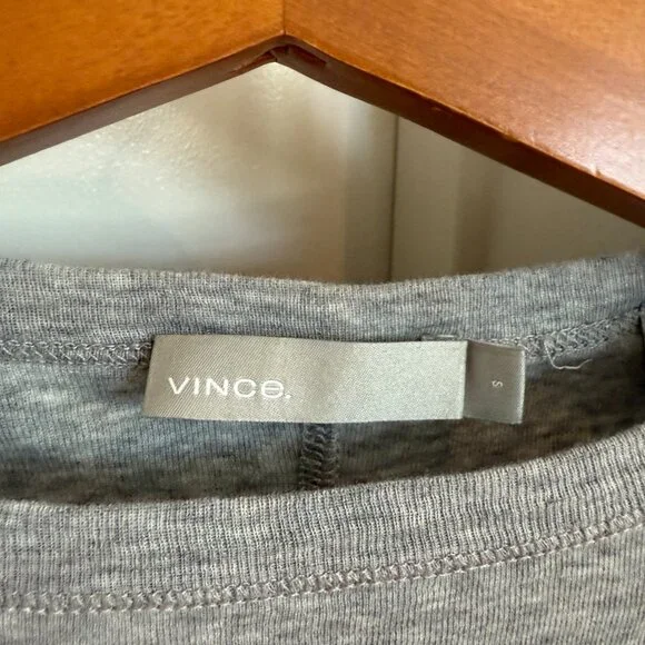 Vince Long Sleeve Crew Neck Tee New Without Tags - Picture 3 of 4